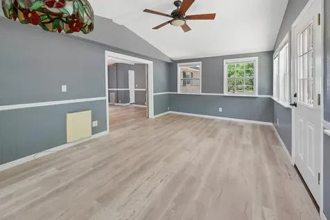 554 S County Road 21 Hawthorne FL 32640