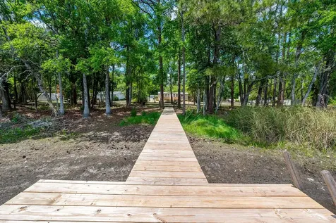 554 S County Road 21 Hawthorne FL 32640
