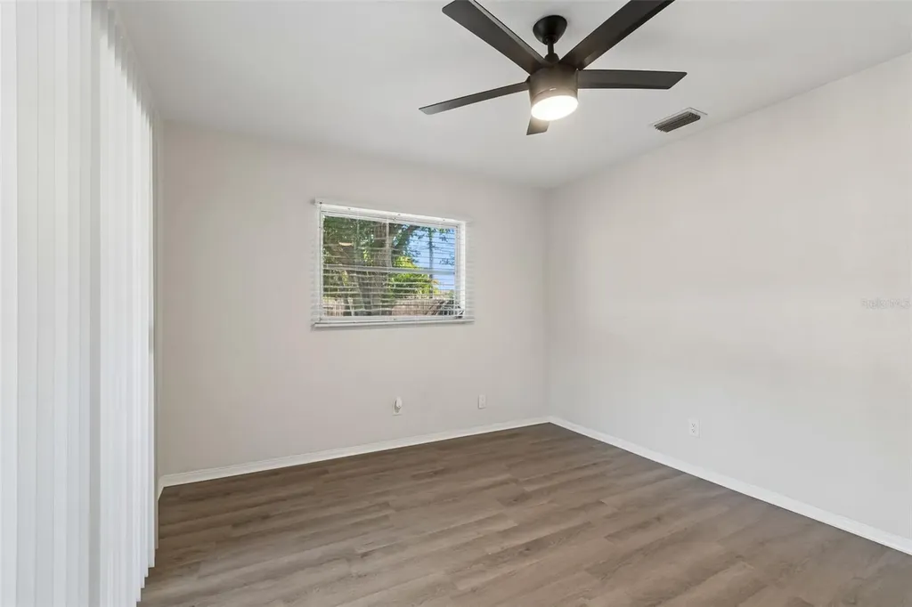 5857 4th Avenue N St Petersburg FL 33710