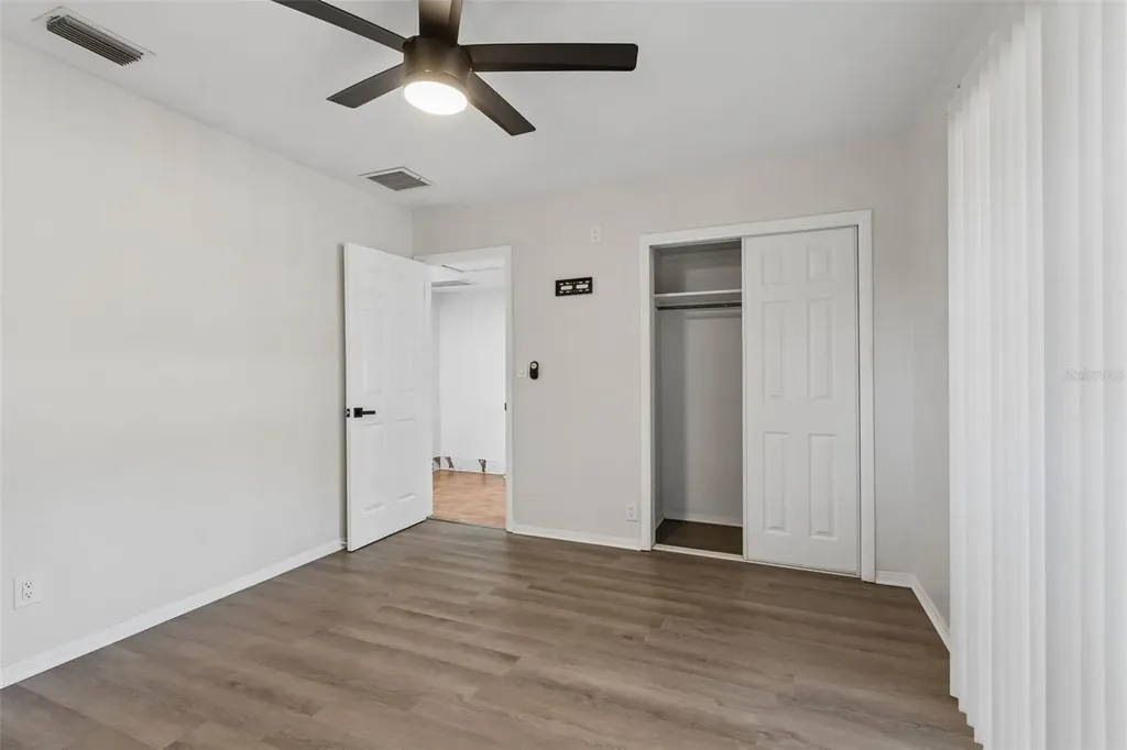 5857 4th Avenue N St Petersburg FL 33710