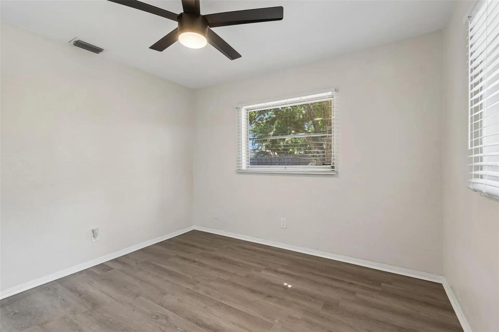 5857 4th Avenue N St Petersburg FL 33710