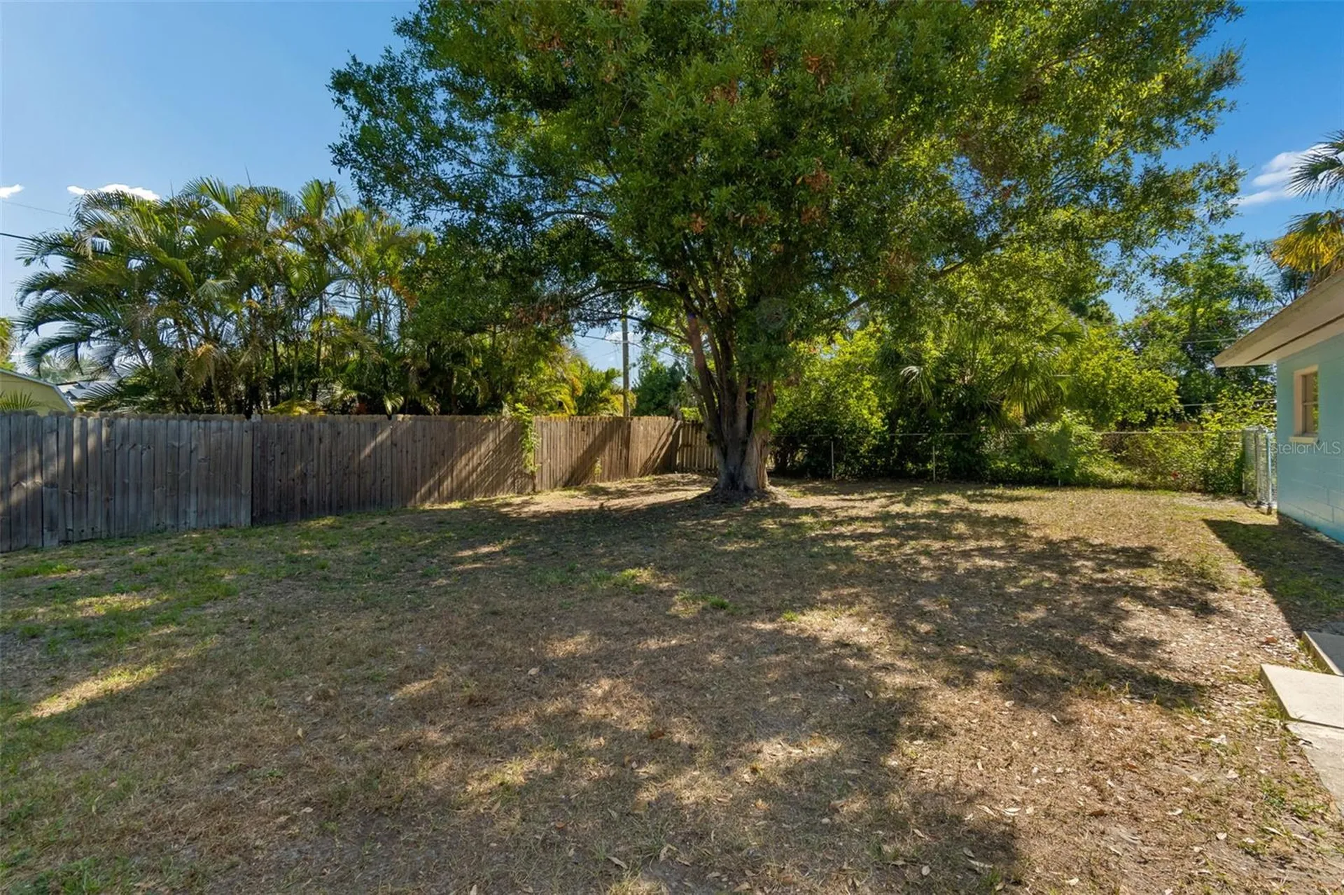 5857 4th Avenue N St Petersburg FL 33710