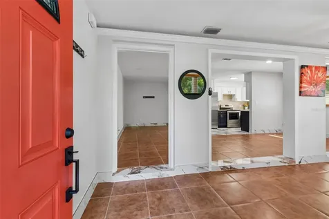 5857 4th Avenue N St Petersburg FL 33710