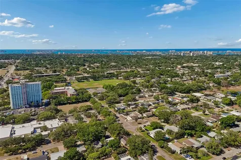5857 4th Avenue N St Petersburg FL 33710