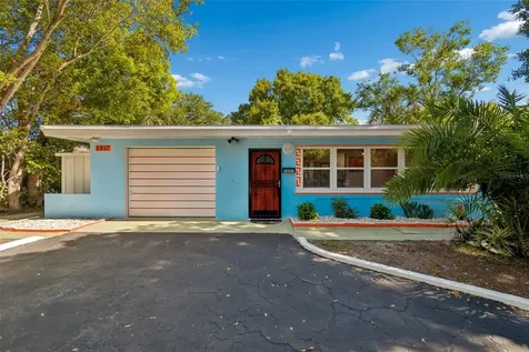 5857 4th Avenue N St Petersburg FL 33710