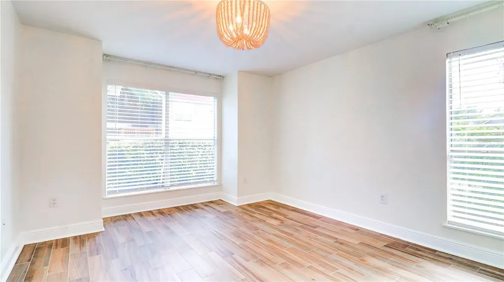 9481 Highland Oak Drive Tampa FL 33647