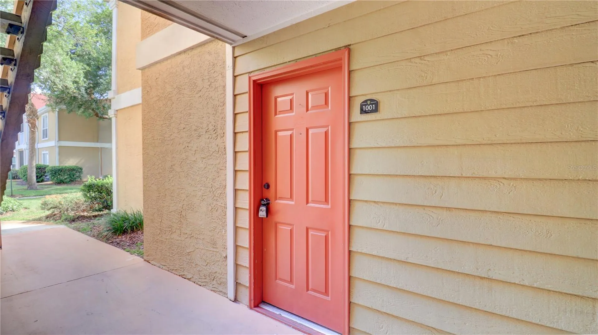 9481 Highland Oak Drive Tampa FL 33647