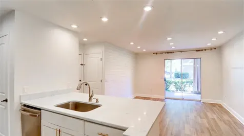 9481 Highland Oak Drive Tampa FL 33647