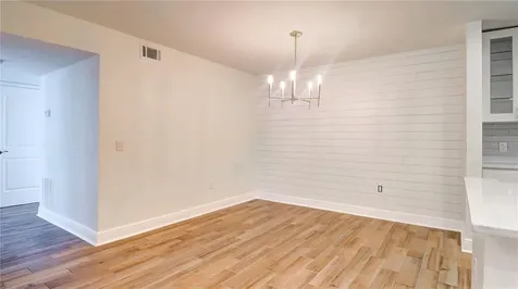 9481 Highland Oak Drive Tampa FL 33647