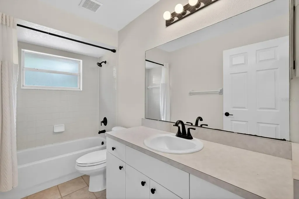 1505 Lakeside Drive Deland FL 32720
