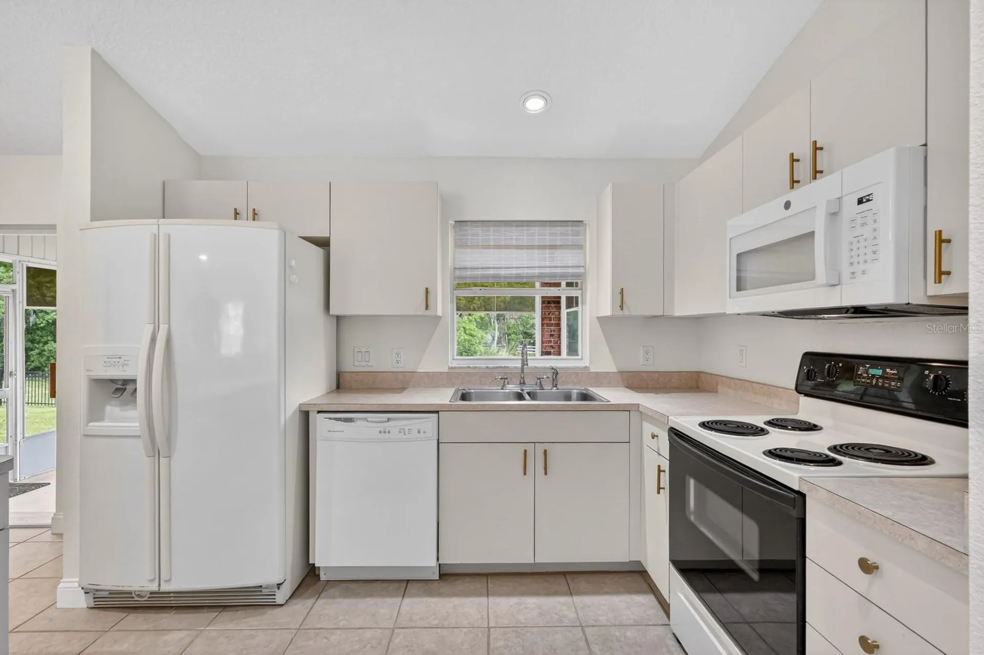 1505 Lakeside Drive Deland FL 32720
