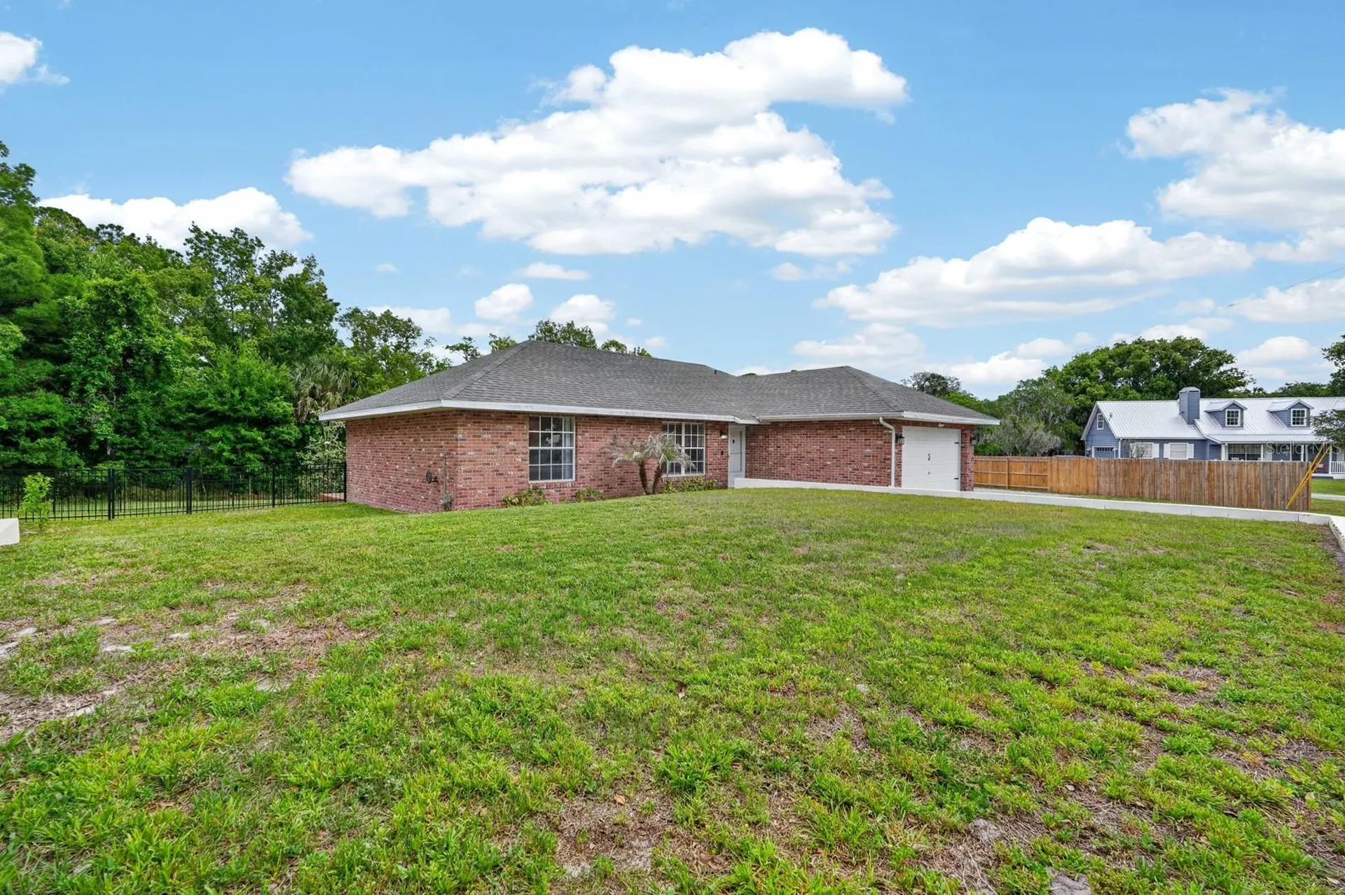 1505 Lakeside Drive Deland FL 32720