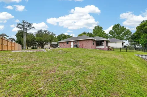 1505 Lakeside Drive Deland FL 32720