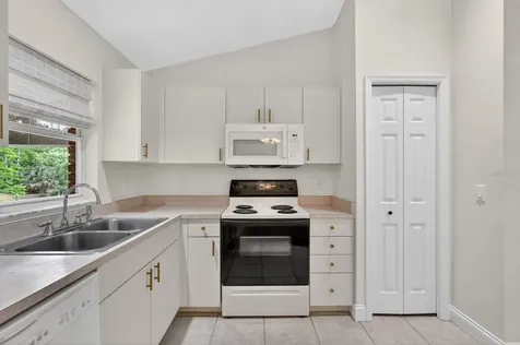 1505 Lakeside Drive Deland FL 32720