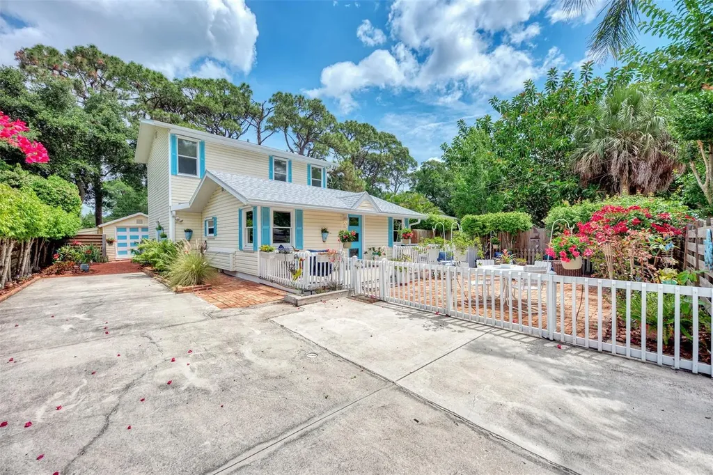 1045 40th Street Sarasota FL 34234