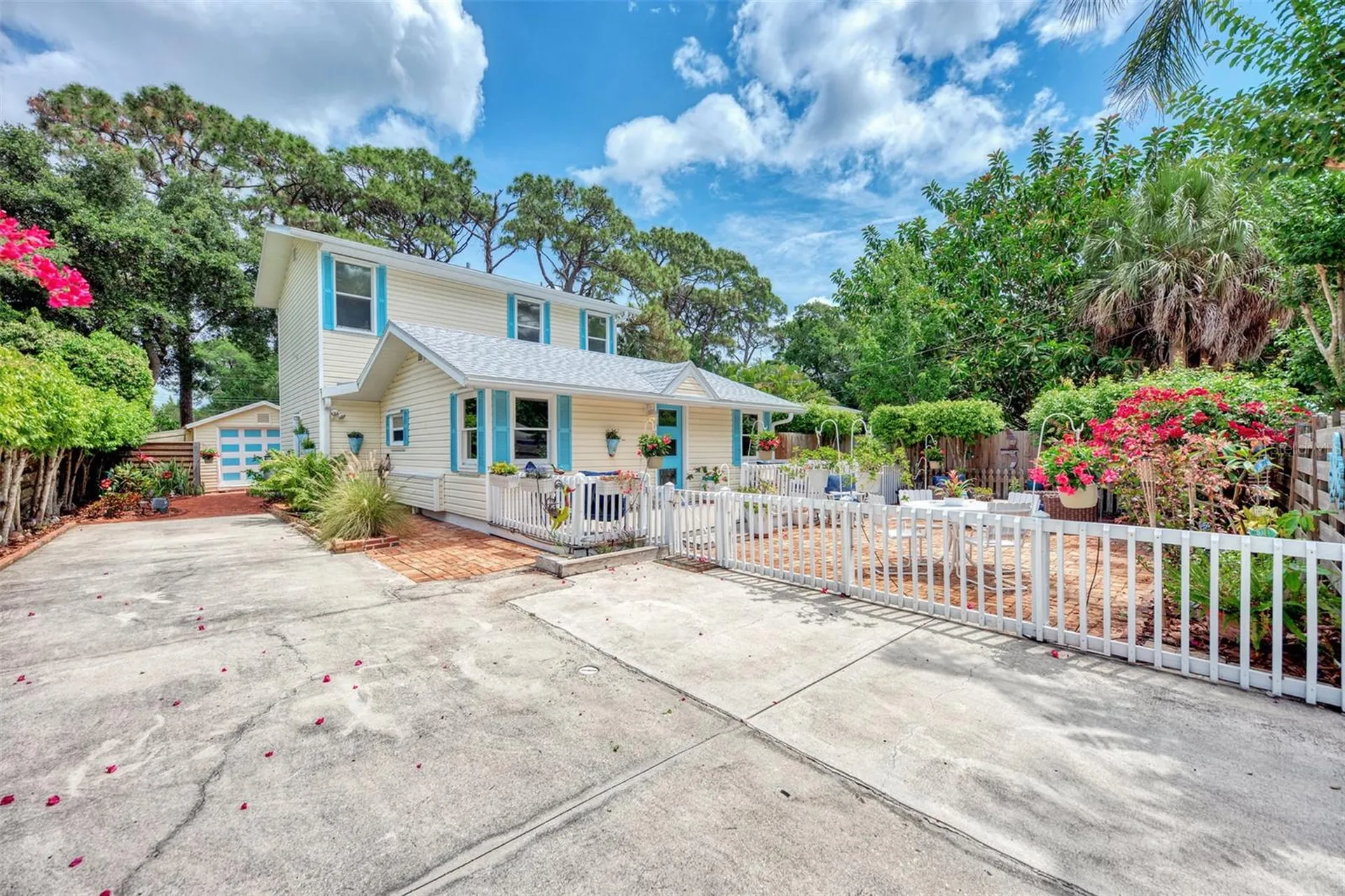 1045 40th Street Sarasota FL 34234
