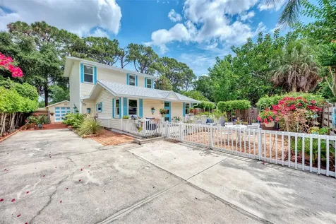 1045 40th Street Sarasota FL 34234