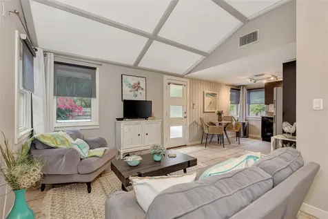 1045 40th Street Sarasota FL 34234