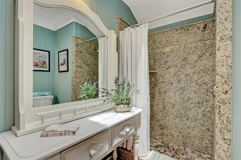 1045 40th Street Sarasota FL 34234