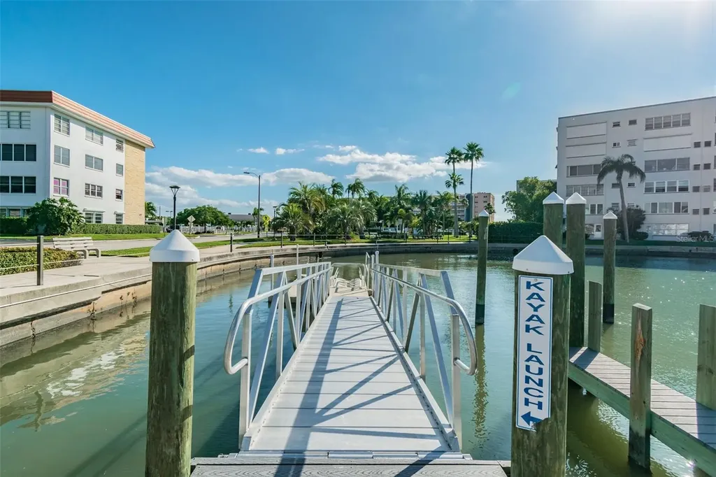 5960 30th Avenue S Gulfport FL 33707