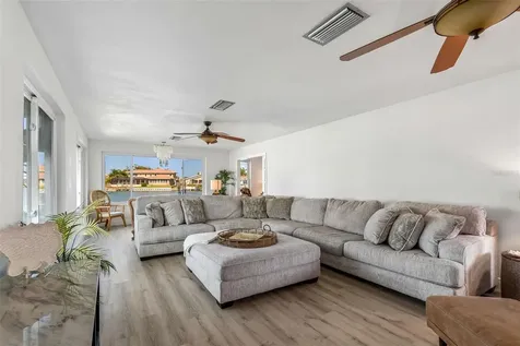 5960 30th Avenue S Gulfport FL 33707
