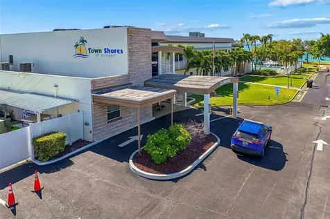 5960 30th Avenue S Gulfport FL 33707