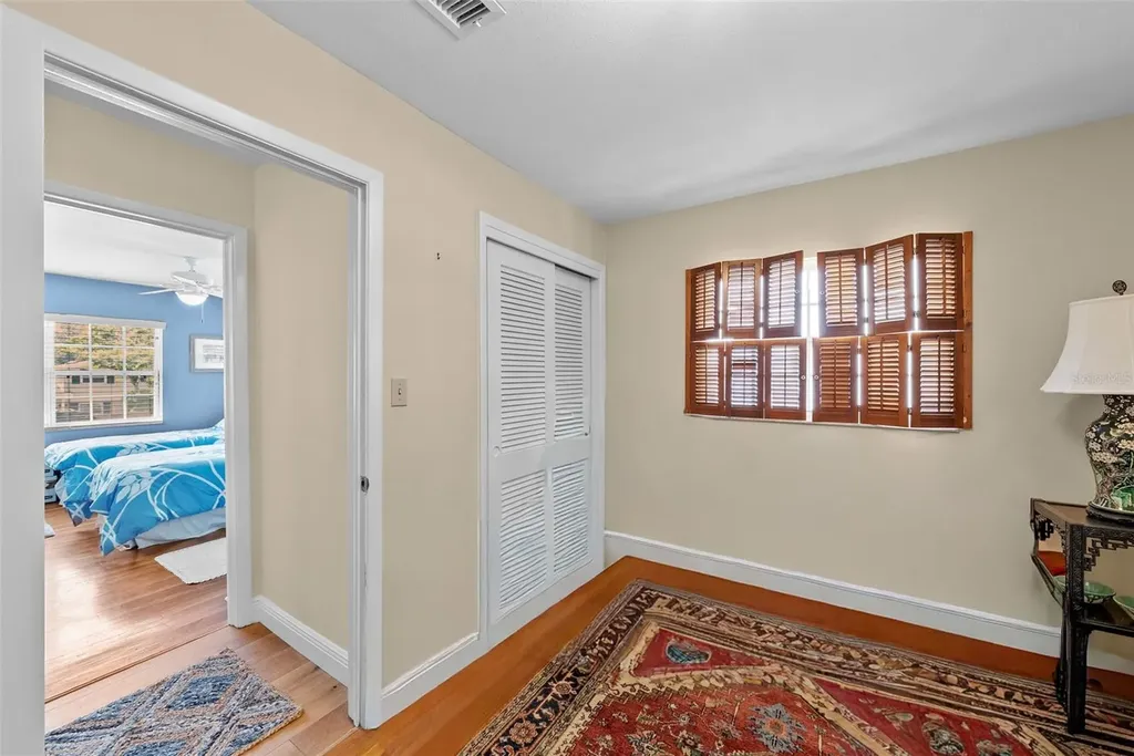 4705 W San Rafael Street Tampa FL 33629