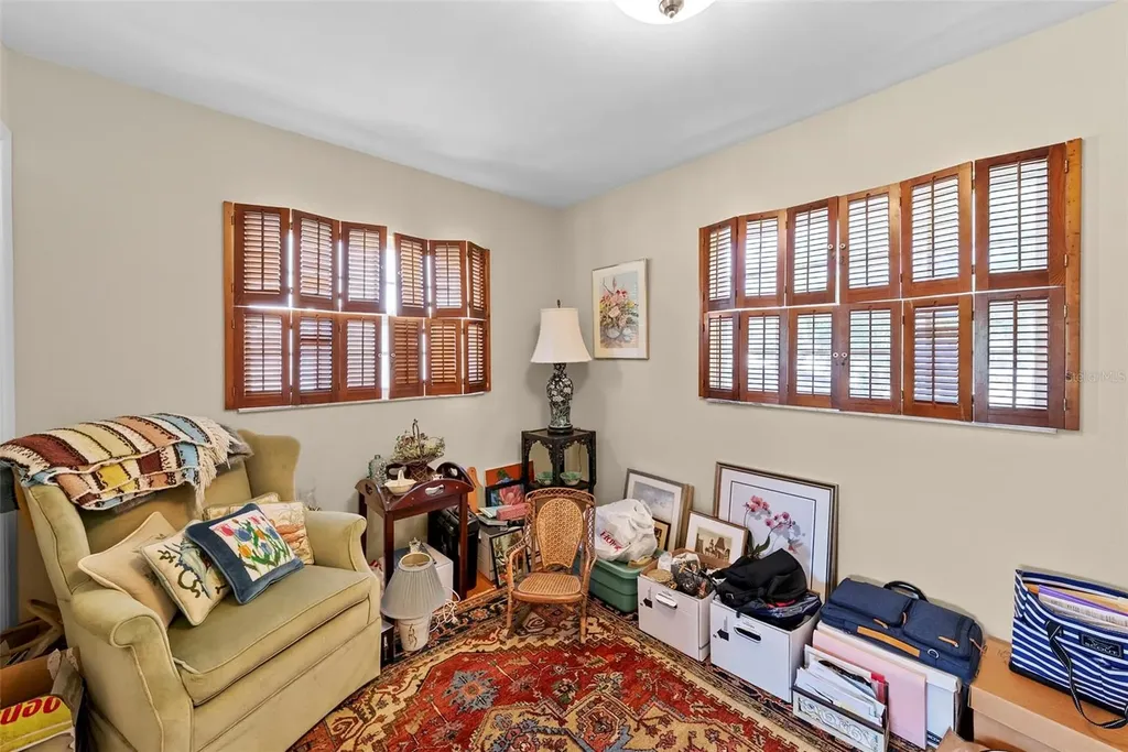 4705 W San Rafael Street Tampa FL 33629