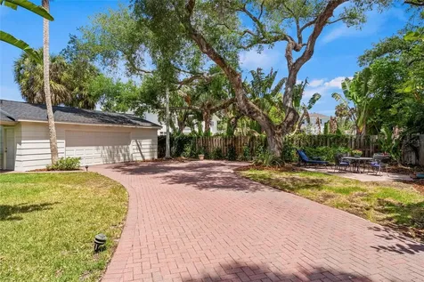 4705 W San Rafael Street Tampa FL 33629