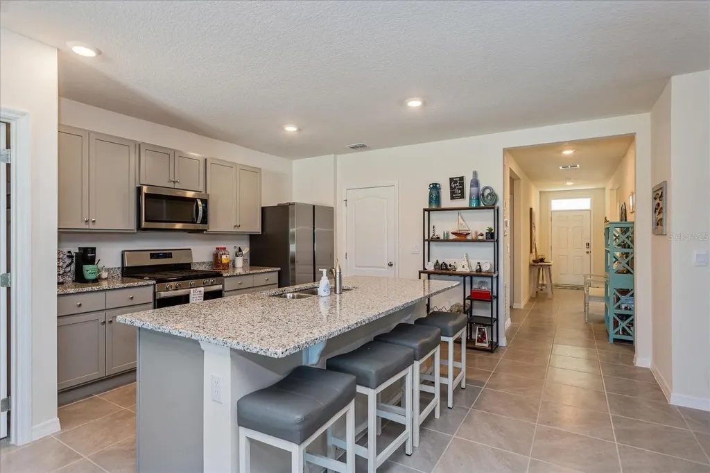 6358 Sanders Grove Circle Okahumpka FL 34762