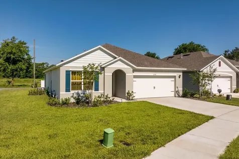 6358 Sanders Grove Circle Okahumpka FL 34762