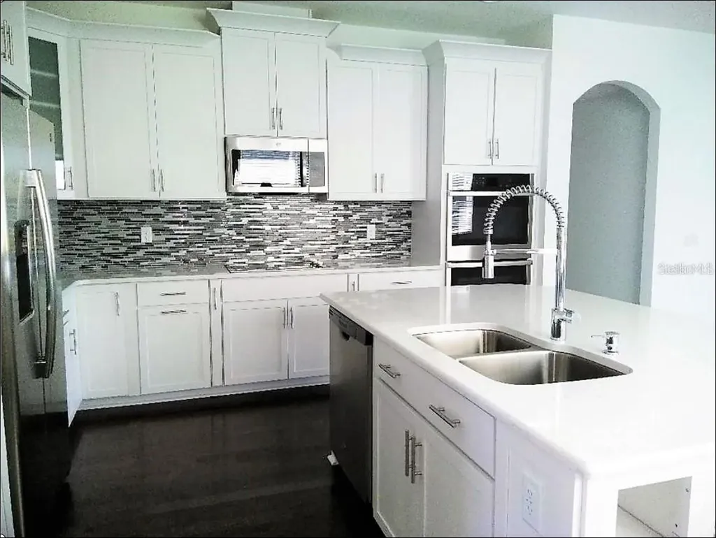1704 Nature View Drive Lutz FL 33558