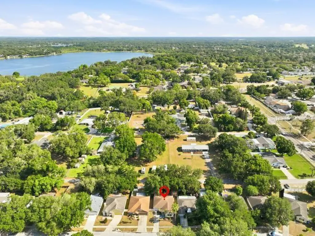 421 Benson Street Valrico FL 33594