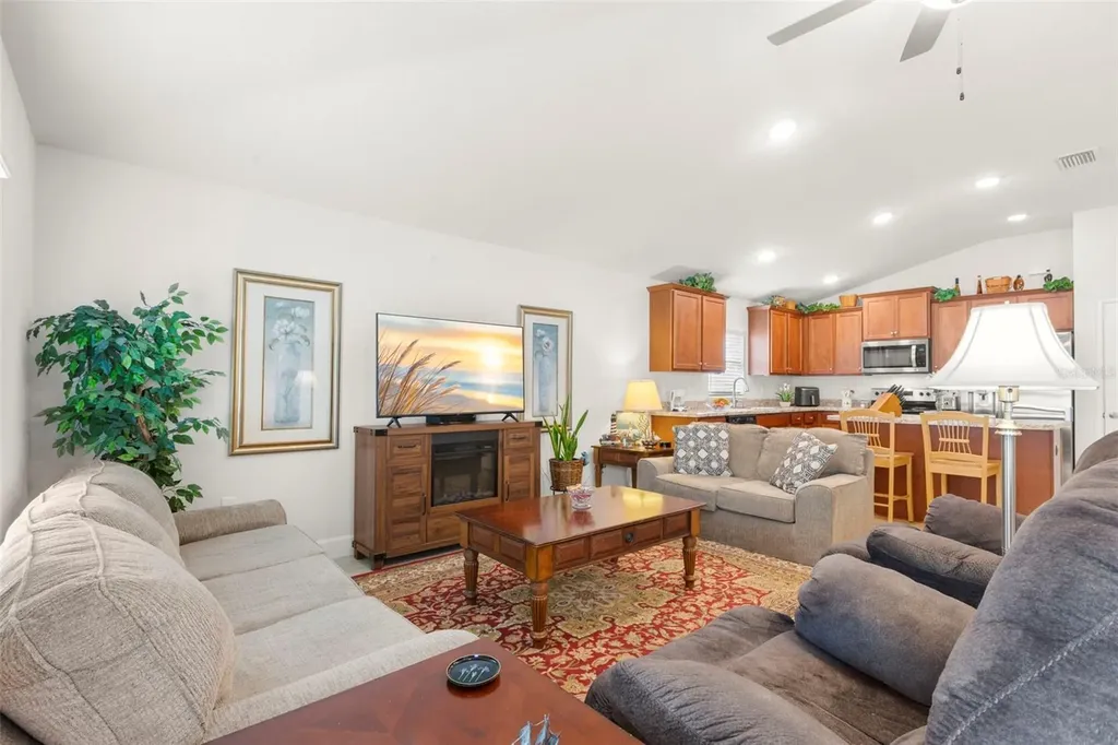 16114 Vine Cliff Avenue Hudson FL 34667