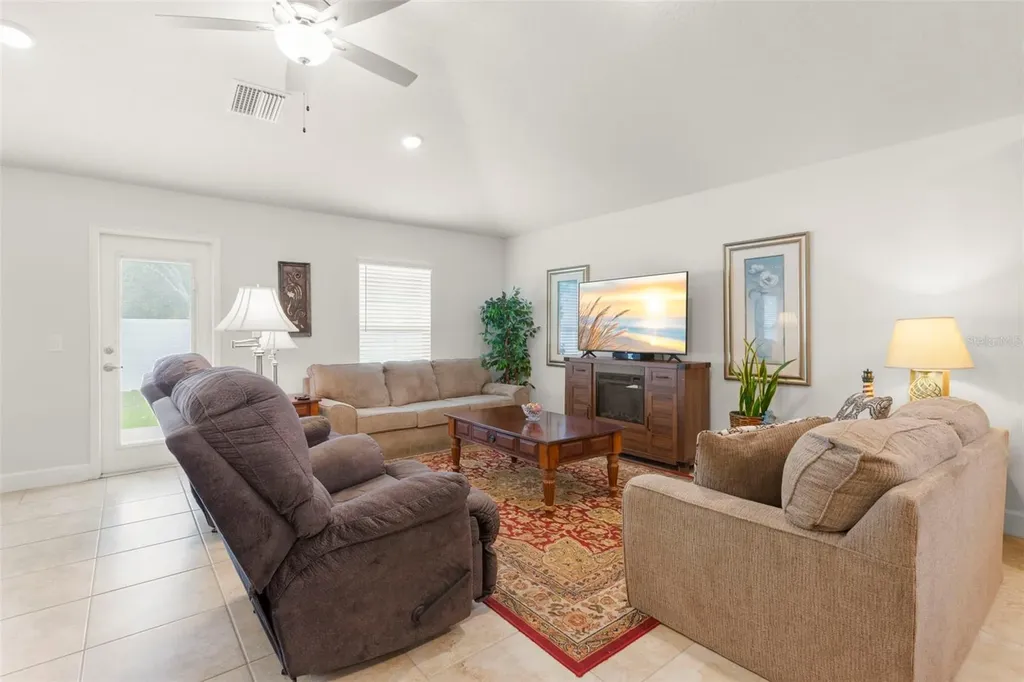 16114 Vine Cliff Avenue Hudson FL 34667