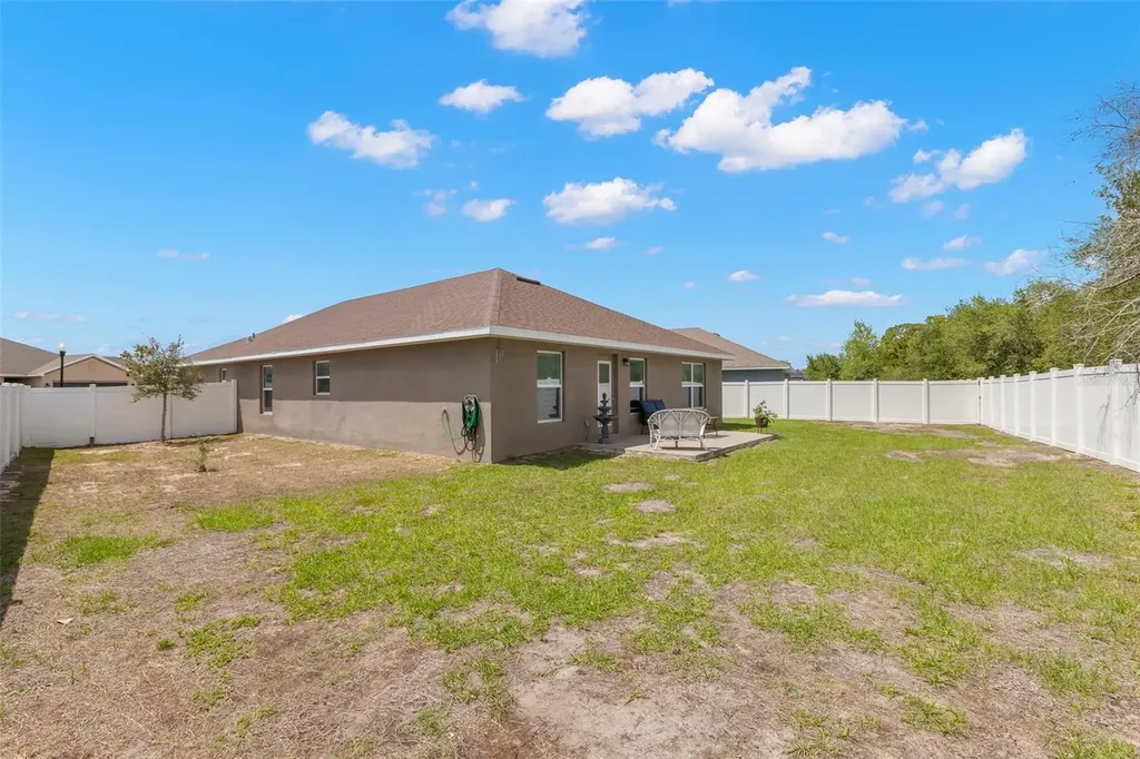 16114 Vine Cliff Avenue Hudson FL 34667