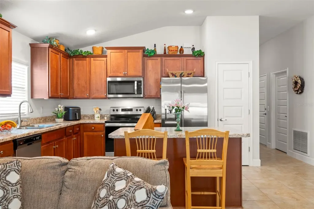 16114 Vine Cliff Avenue Hudson FL 34667