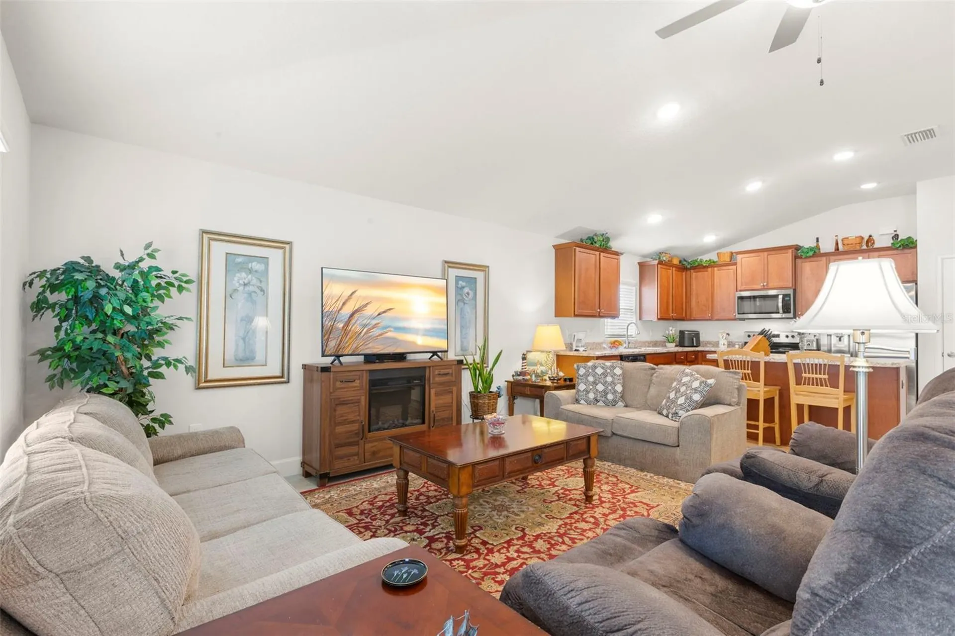 16114 Vine Cliff Avenue Hudson FL 34667