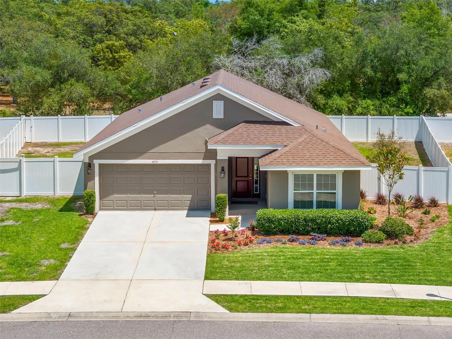 16114 Vine Cliff Avenue Hudson FL 34667