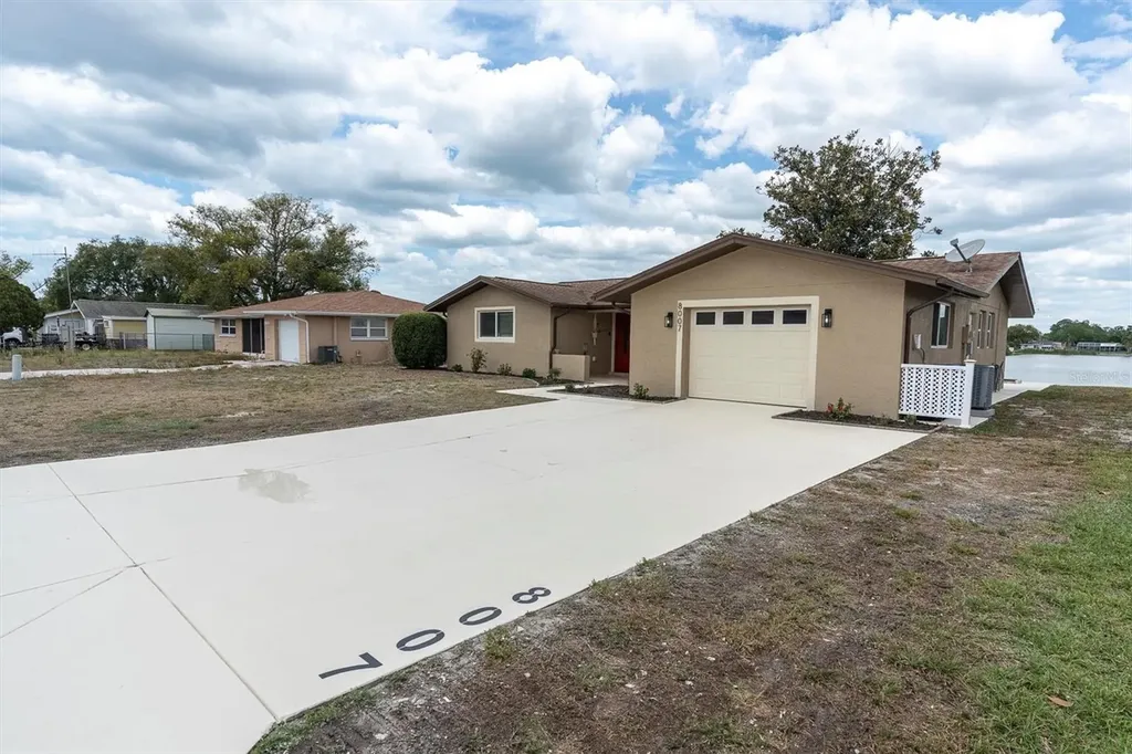 8007 Mimosa Drive Port Richey FL 34668