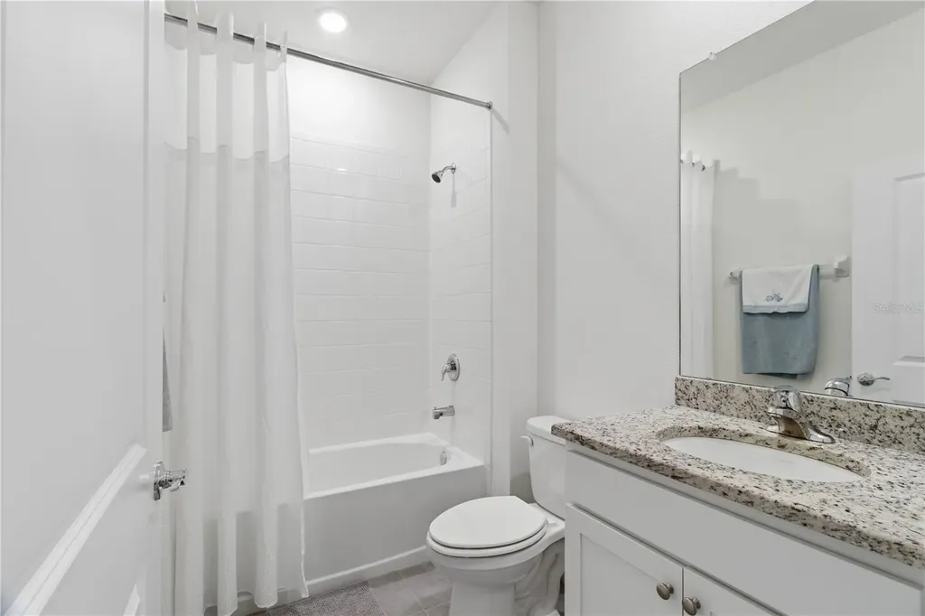 3827 Mossy Limb Court Palmetto FL 34221