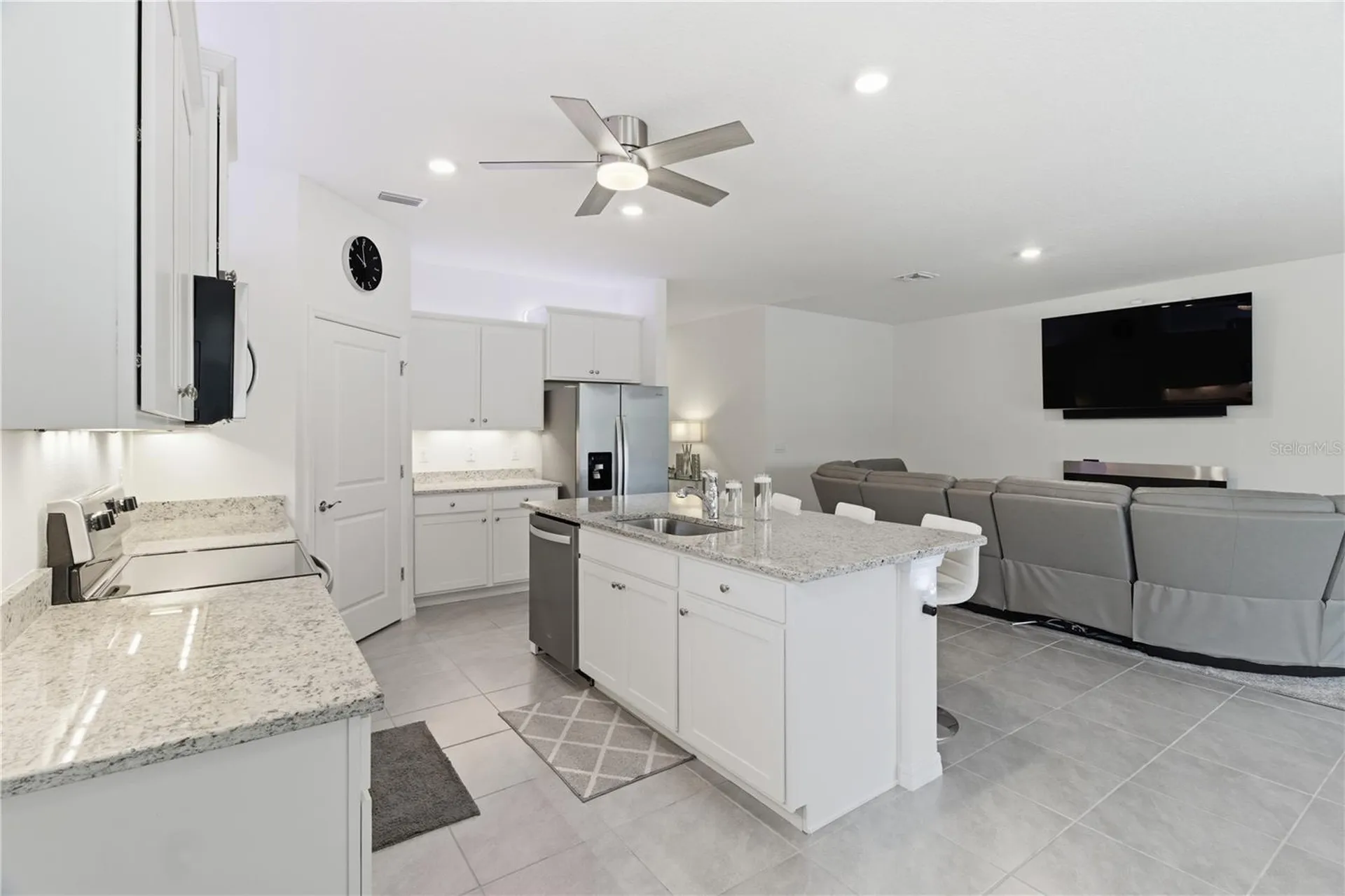 3827 Mossy Limb Court Palmetto FL 34221