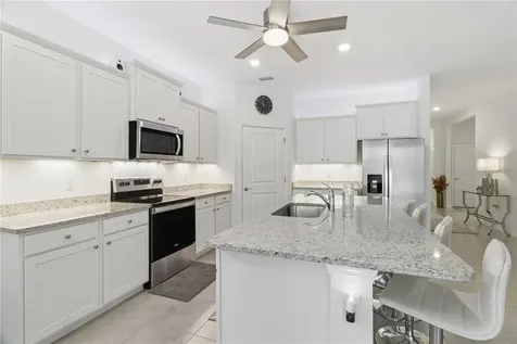 3827 Mossy Limb Court Palmetto FL 34221