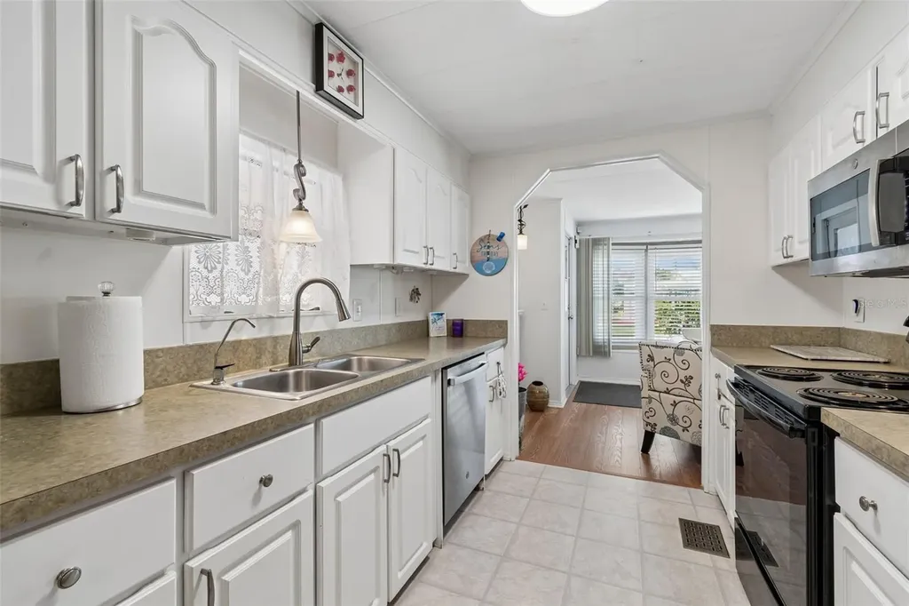 133 Cedar Drive Palm Harbor FL 34684
