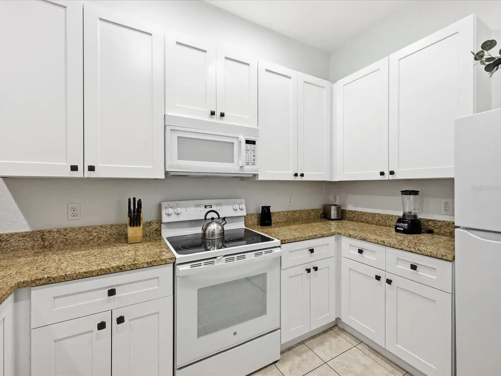 206 Andros Avenue Davenport FL 33897