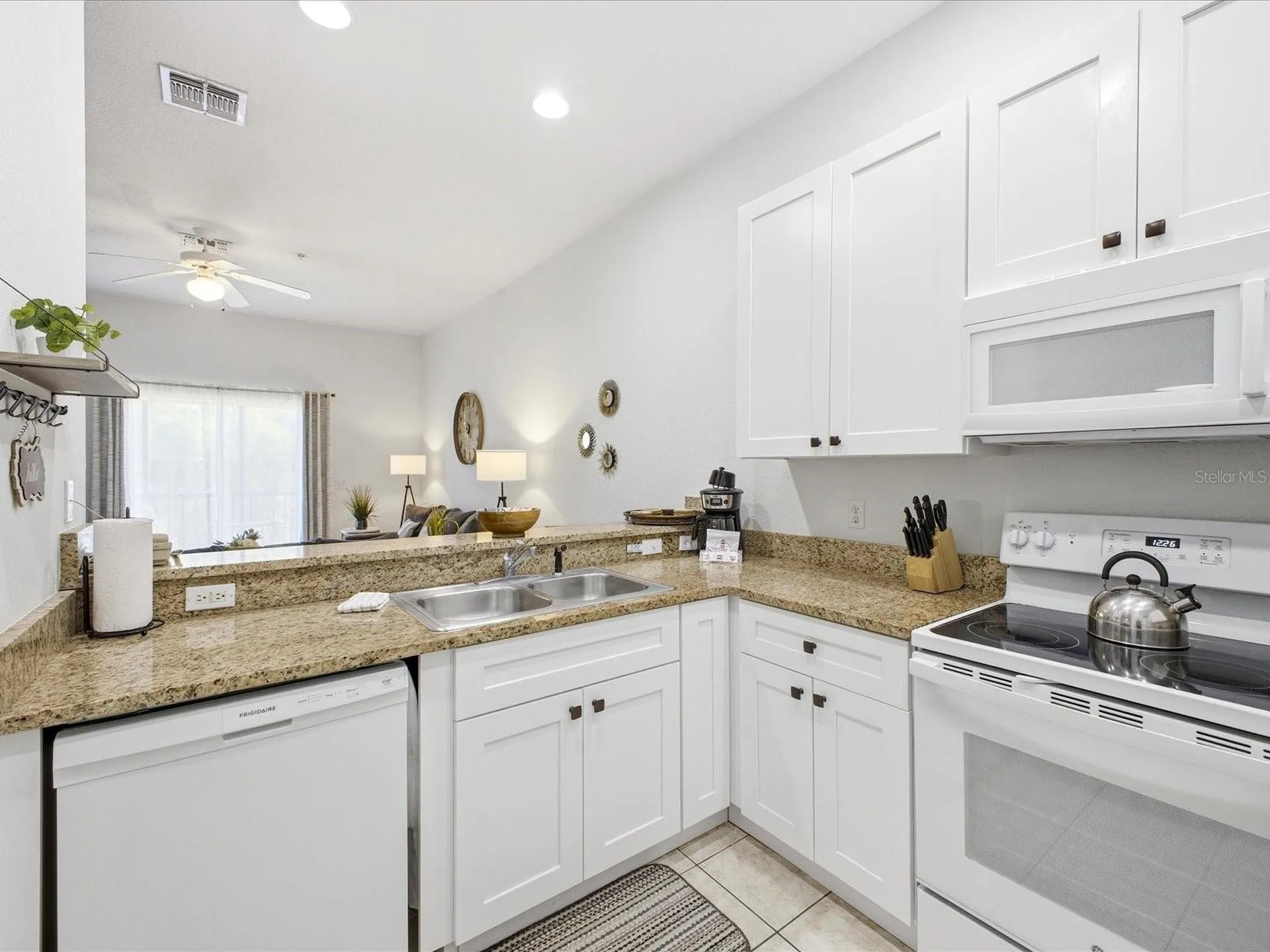 206 Andros Avenue Davenport FL 33897