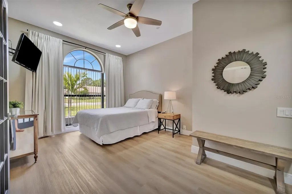 15507 Fentress Court Tampa FL 33647