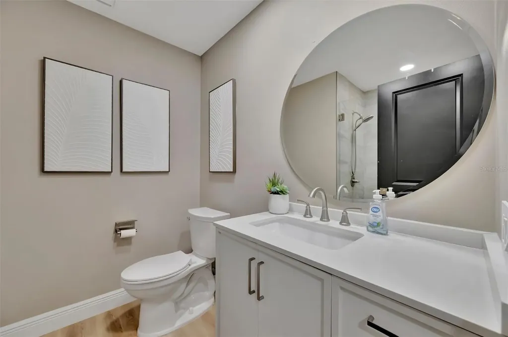 15507 Fentress Court Tampa FL 33647