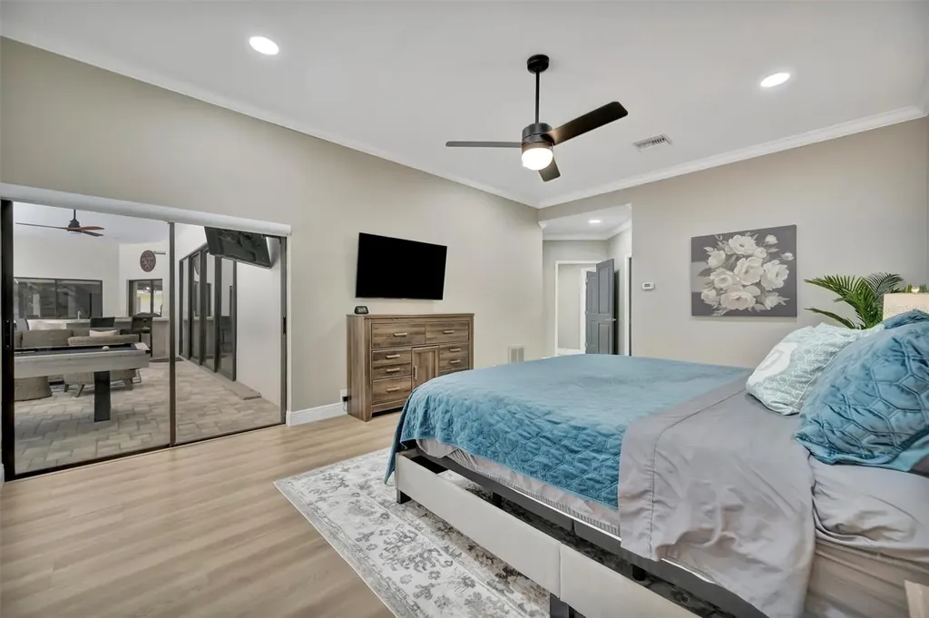 15507 Fentress Court Tampa FL 33647