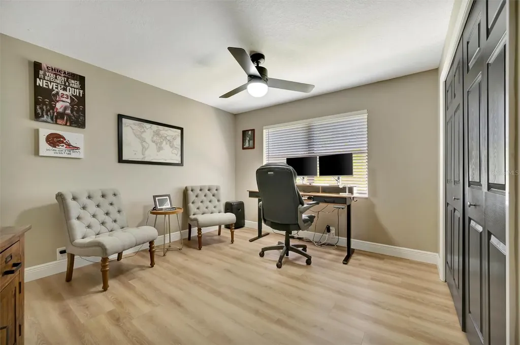 15507 Fentress Court Tampa FL 33647
